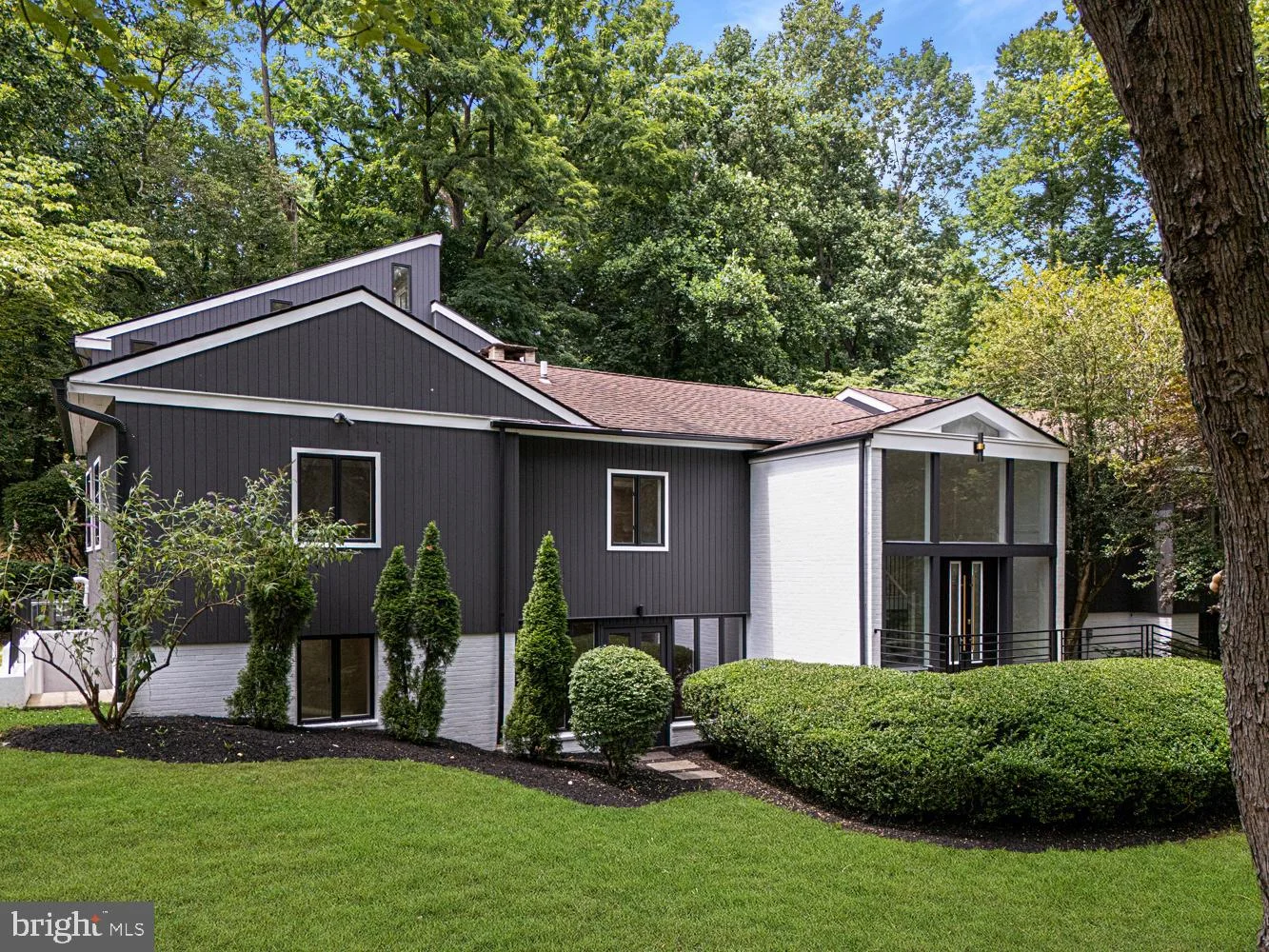 117 W Possum Hollow Road