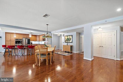 Condominium in Wilmington DE 1702 Park DRIVE 8.jpg