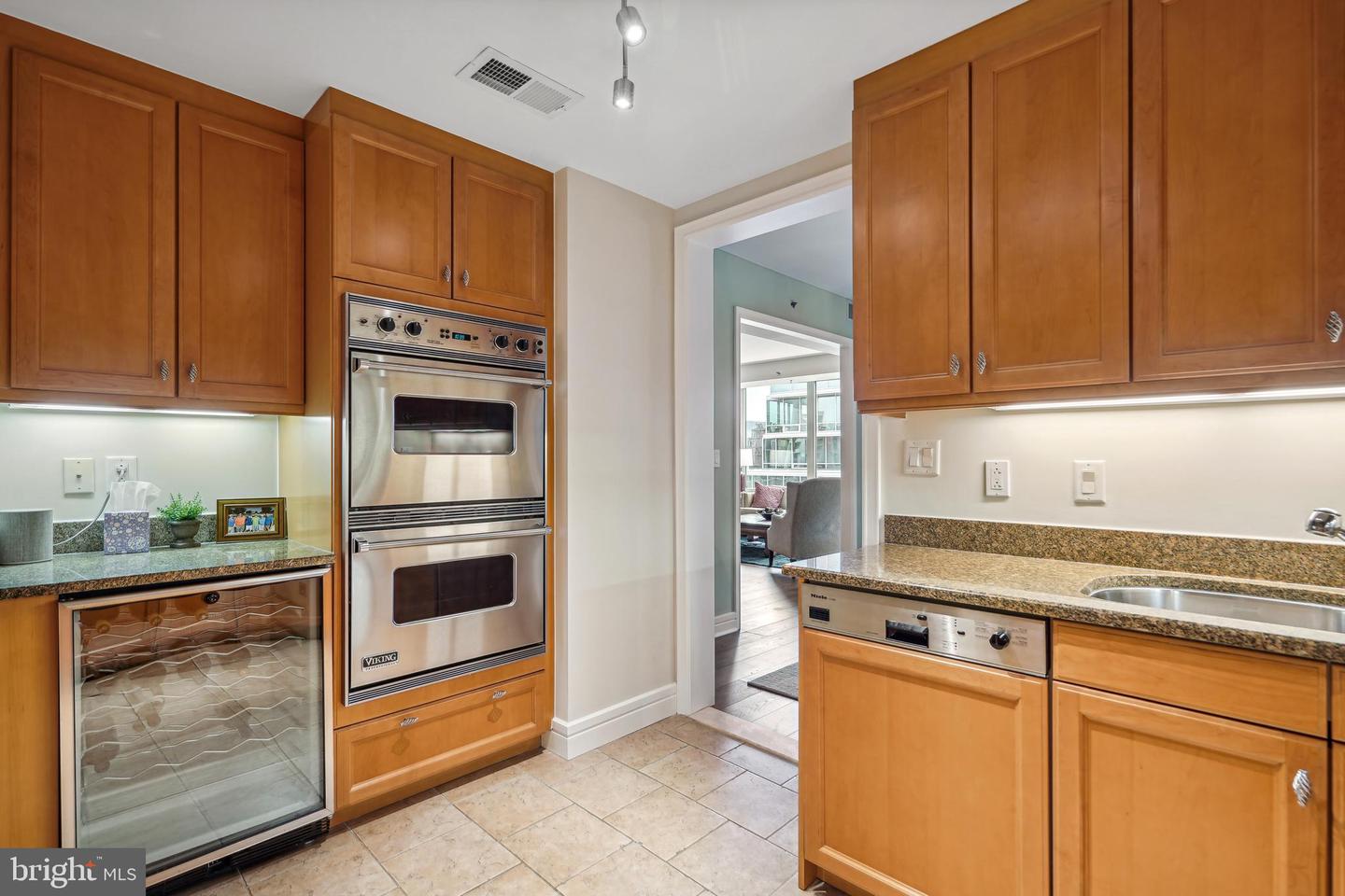 Photo 16 of 38 of 1111 23rd St NW #7c condo