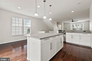 Photo 10 of 22 of 43552 Wild Iris St townhome