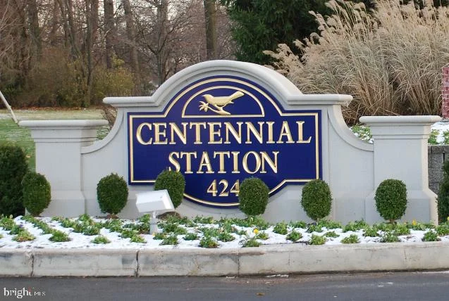 11111 Centennial Station