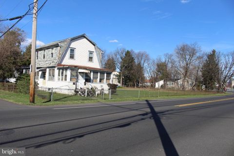 Mixed Use in Bensalem PA 2102 State ROAD.jpg