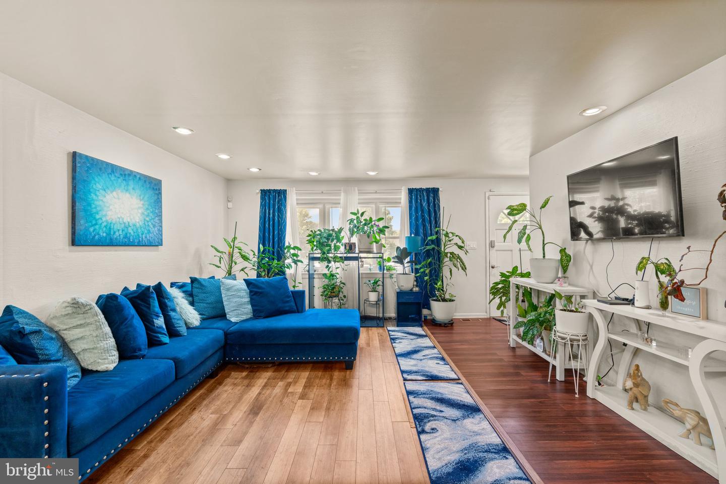 Photo 7 of 42 of 6 Ivybrook Ct house