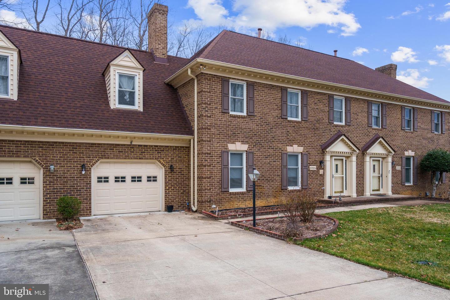 10104 Blandfield Ln