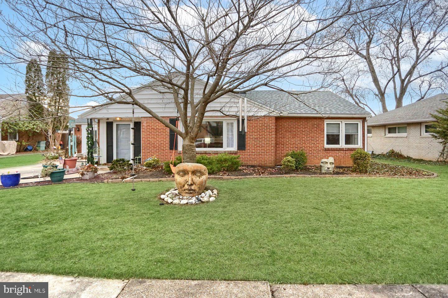 Photo 1 of 31 of 40 Center Dr house