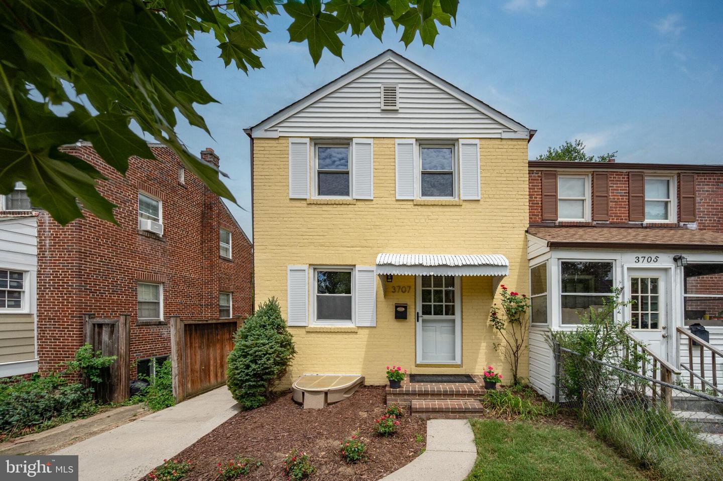 3707 1st Road S, Arlington, VA, 22204