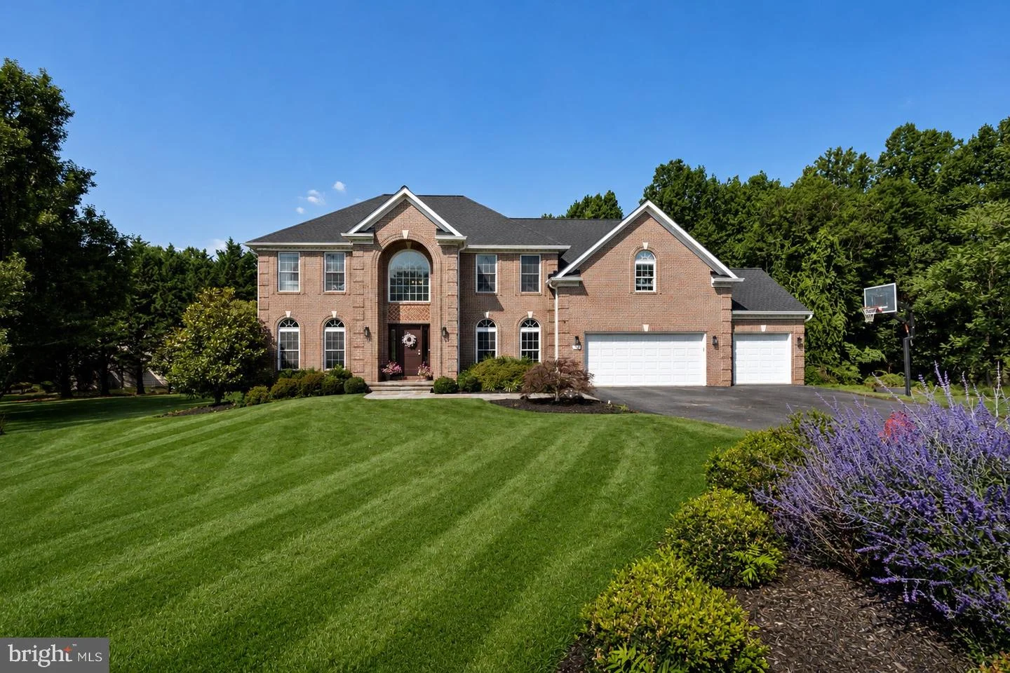 5562 Moriarty Court