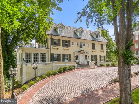 Single Family Residence in Cumberland MD 532 Washington STREET.jpg