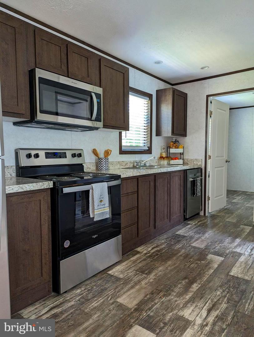 Photo 7 of 24 of 2525 Lot 20 Baltimore Blvd mobile home
