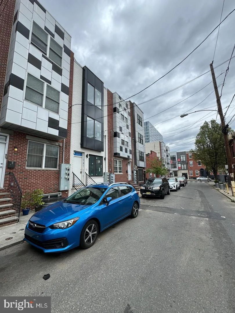 1515 W Seybert Street