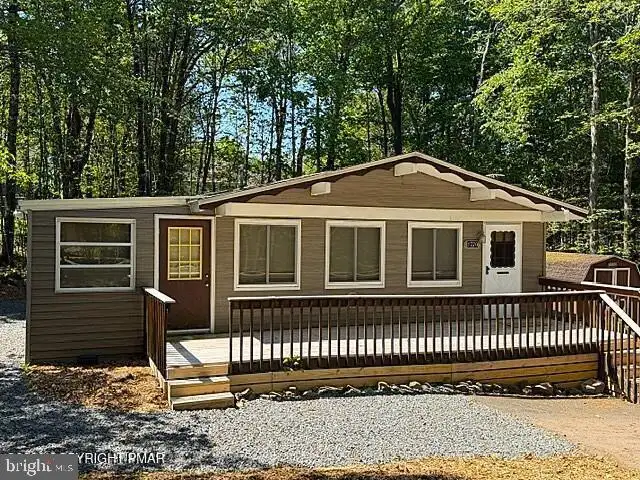 241 Champlain Drive, Tobyhanna, PA, 18466