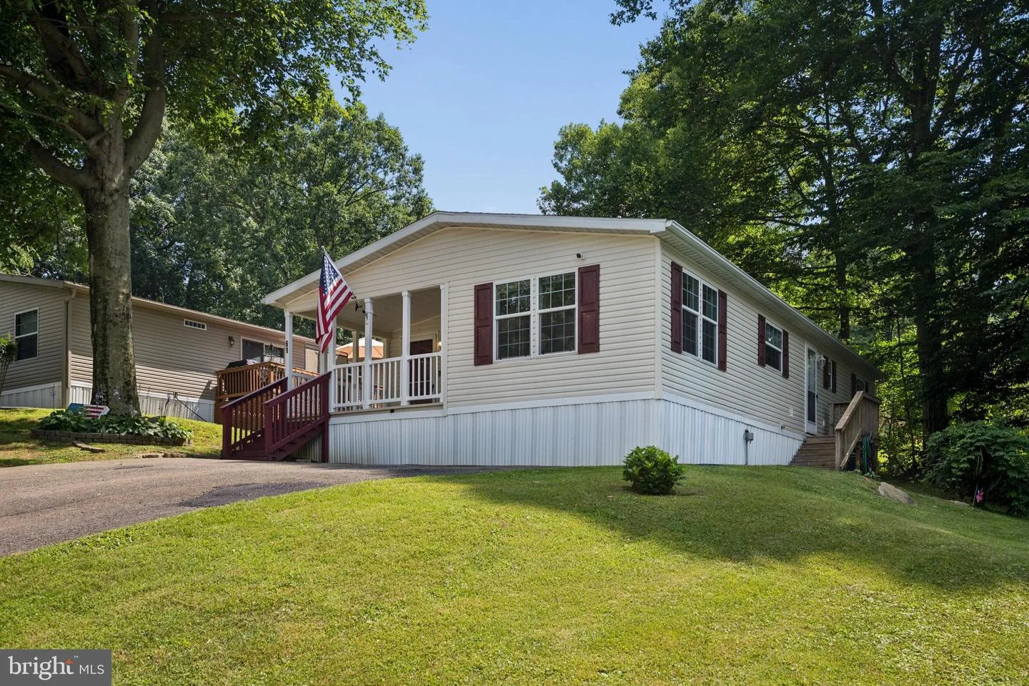 61 Glen Roy Road
