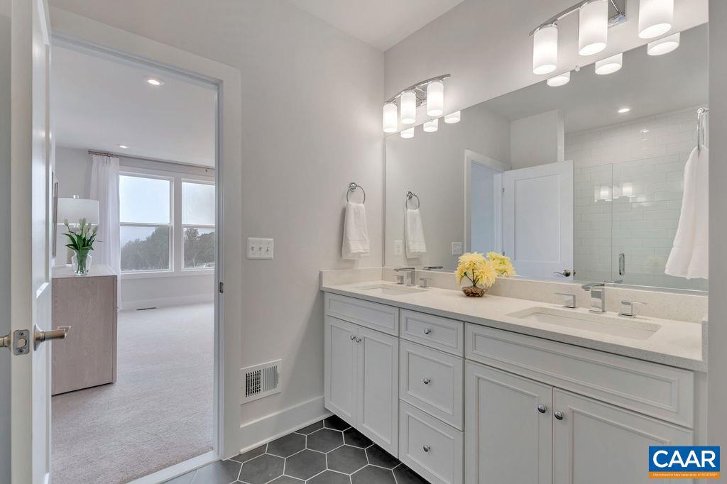Photo 12 of 18 of 819 Wesley Ln #A townhome