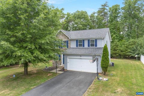 Single Family Residence in Palmyra VA 40 Robins Ct Ct.jpg