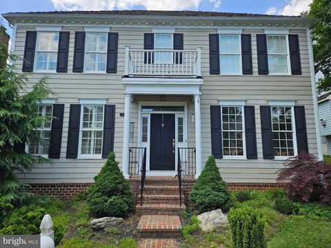 Single Family Residence in Gaithersburg MD 410 Tschiffely Square ROAD.jpg