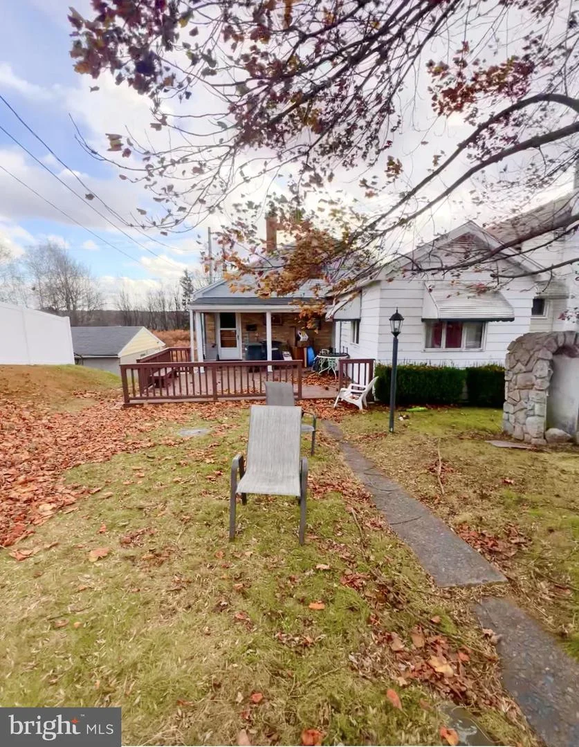 530 E Diamond Street Unit E, Hazleton, PA, 18201