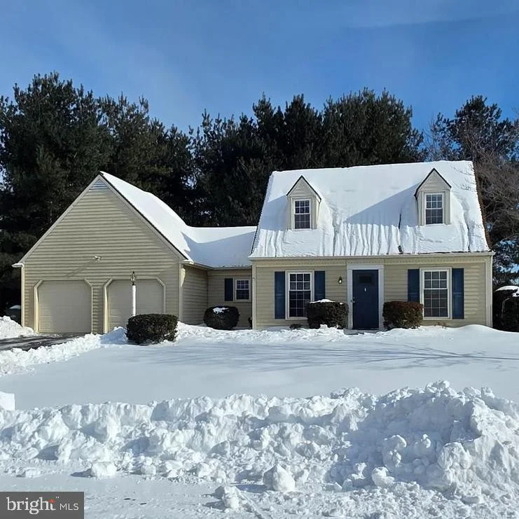 3213 Maplecrest Terrace