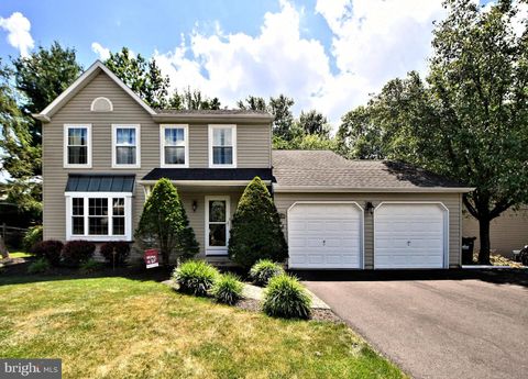 Single Family Residence in Lansdale PA 110 Bryan WAY.jpg