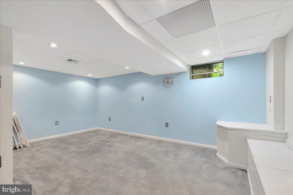 Photo 18 of 21 of 8 Cardenti Ct townhome
