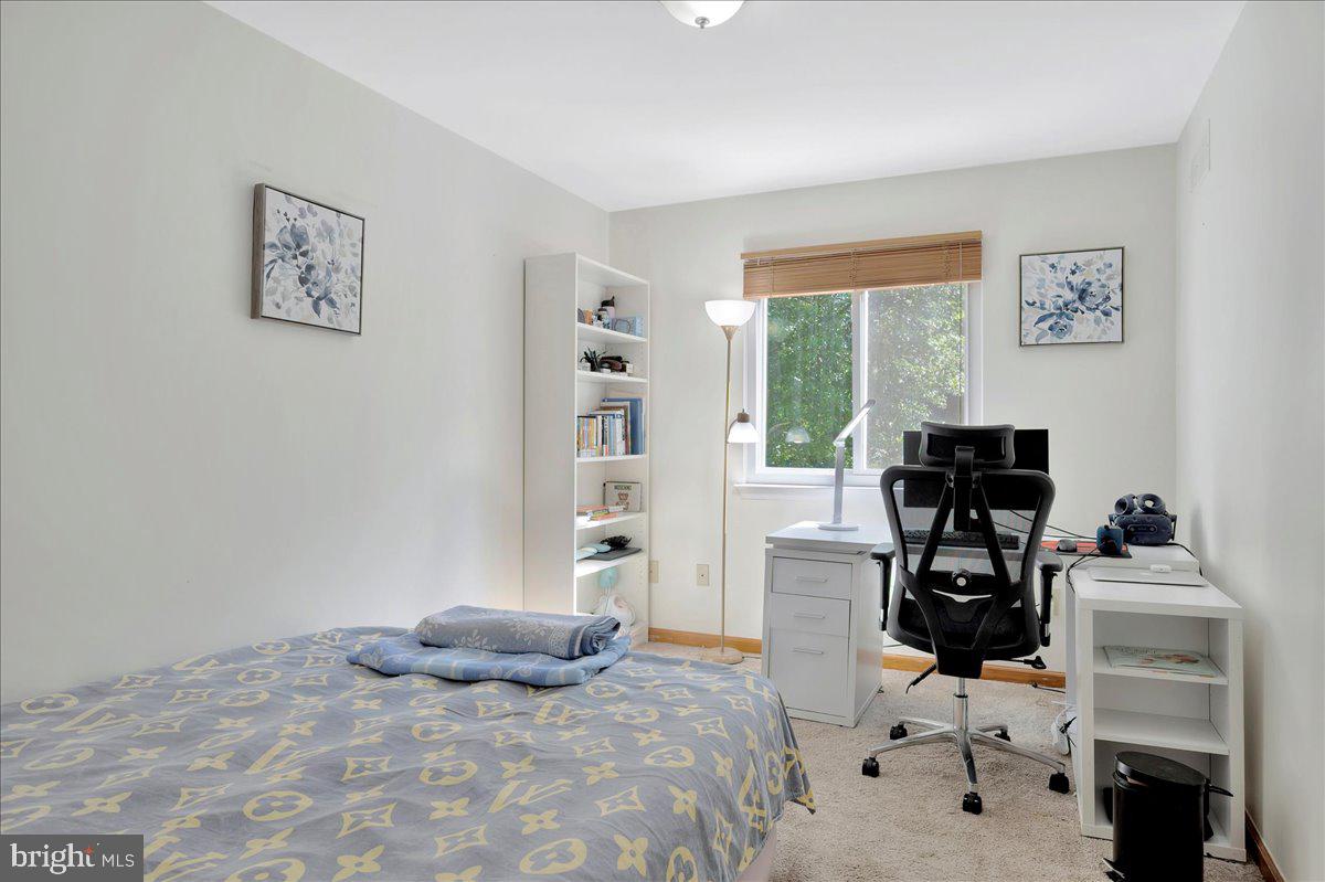 Photo 14 of 21 of 8 Cardenti Ct townhome