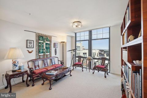 Condominium in Arlington VA 1021 Garfield STREET 22.jpg