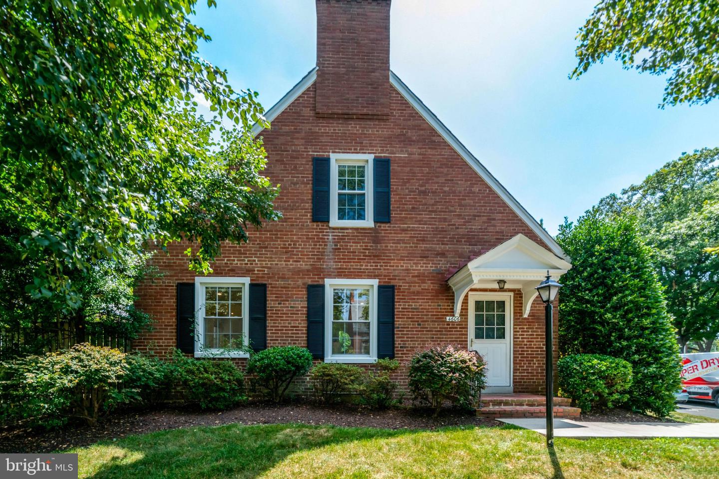 4606 36th Street S, Arlington, VA, 22206