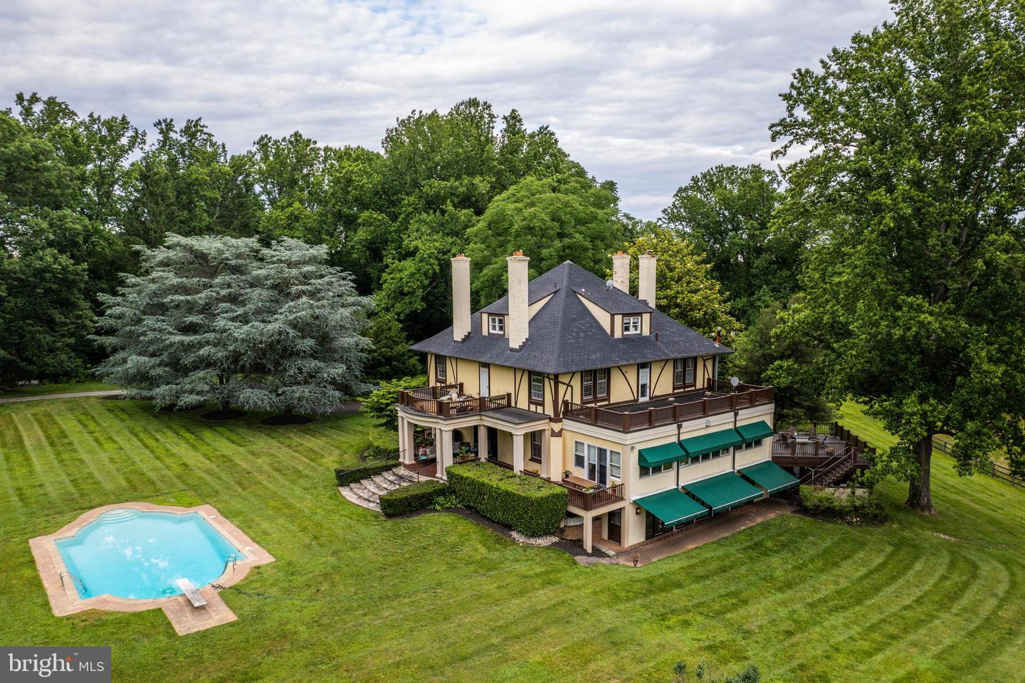 1623 Glencoe Rd