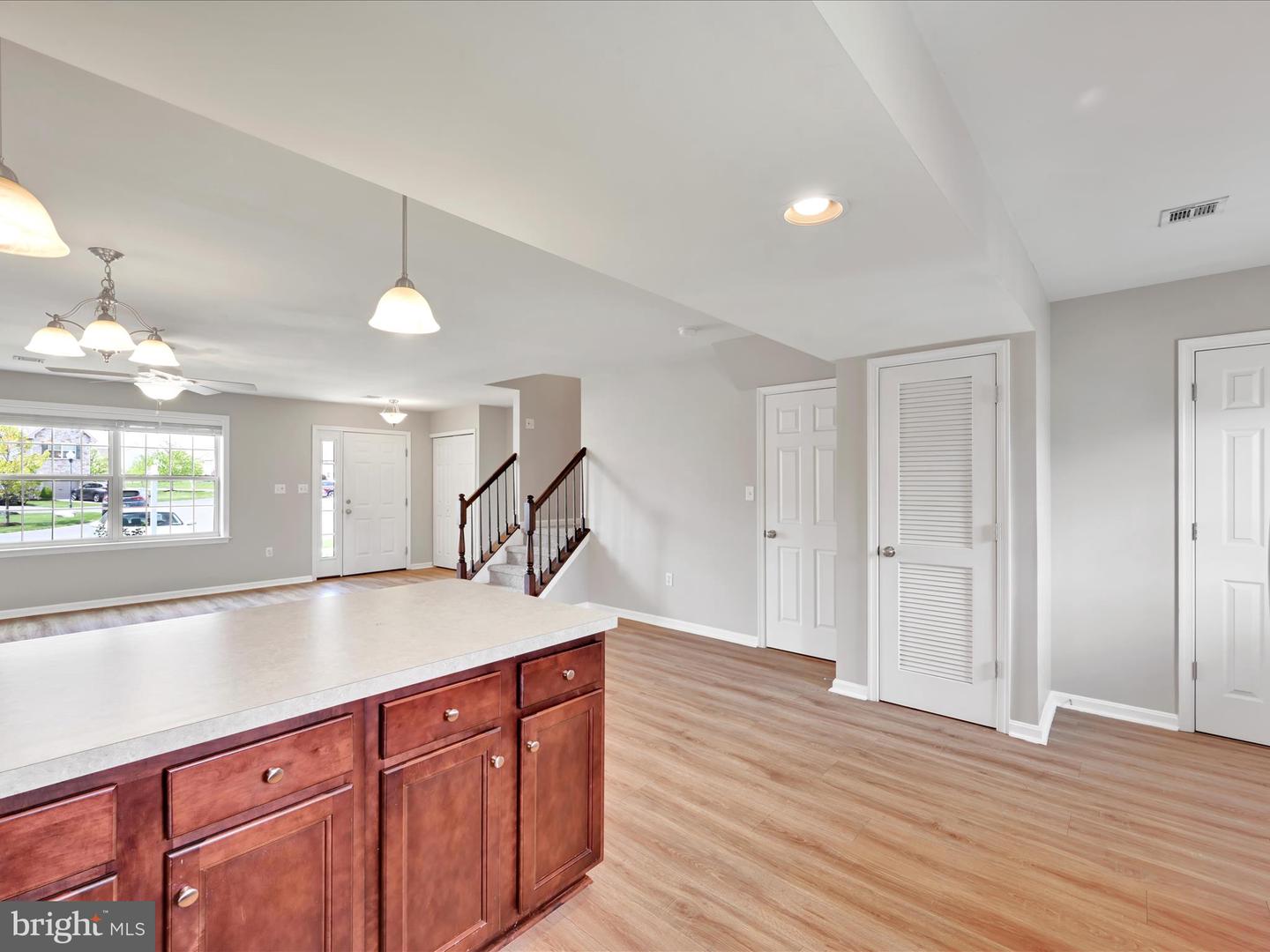 Photo 12 of 36 of 284 Melbourne Ln townhome