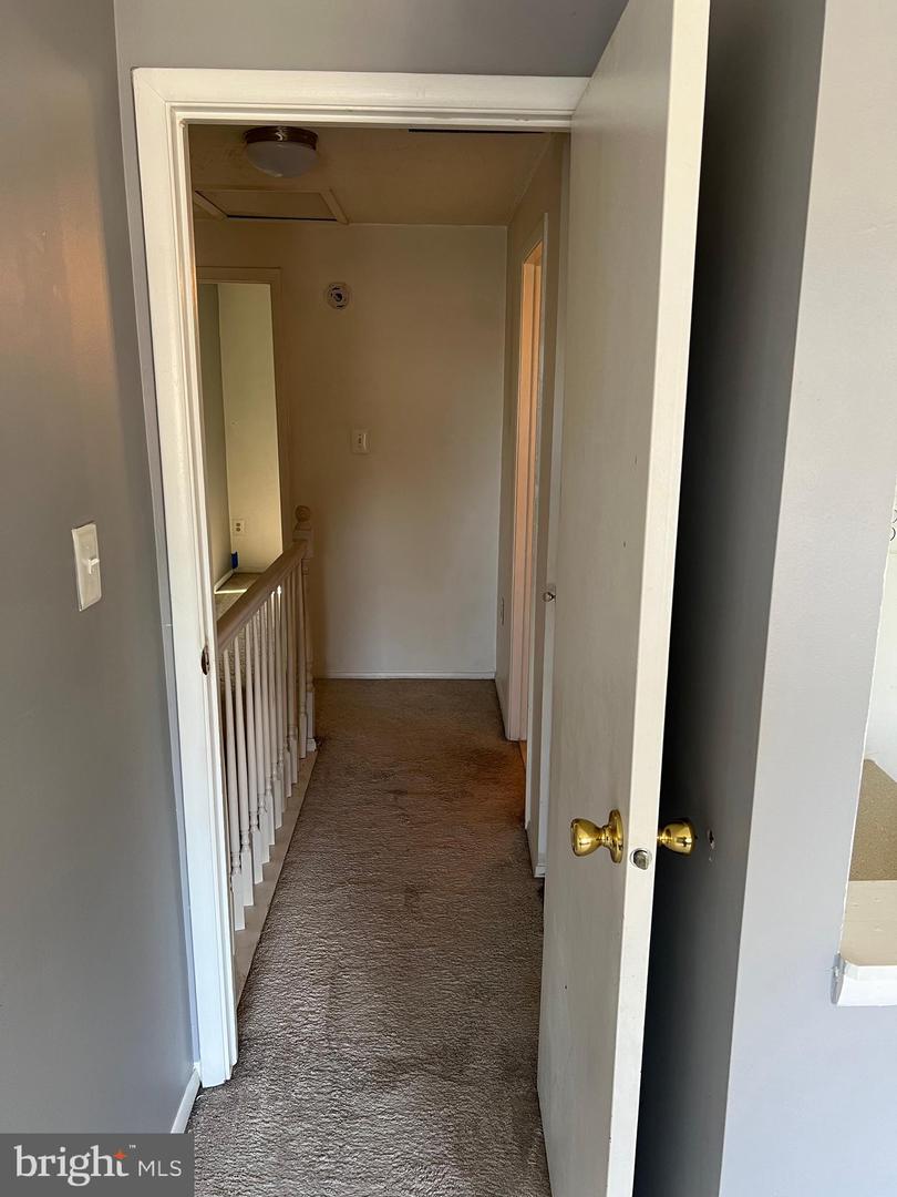 Photo 21 of 35 of 309 Brethour Ct townhome