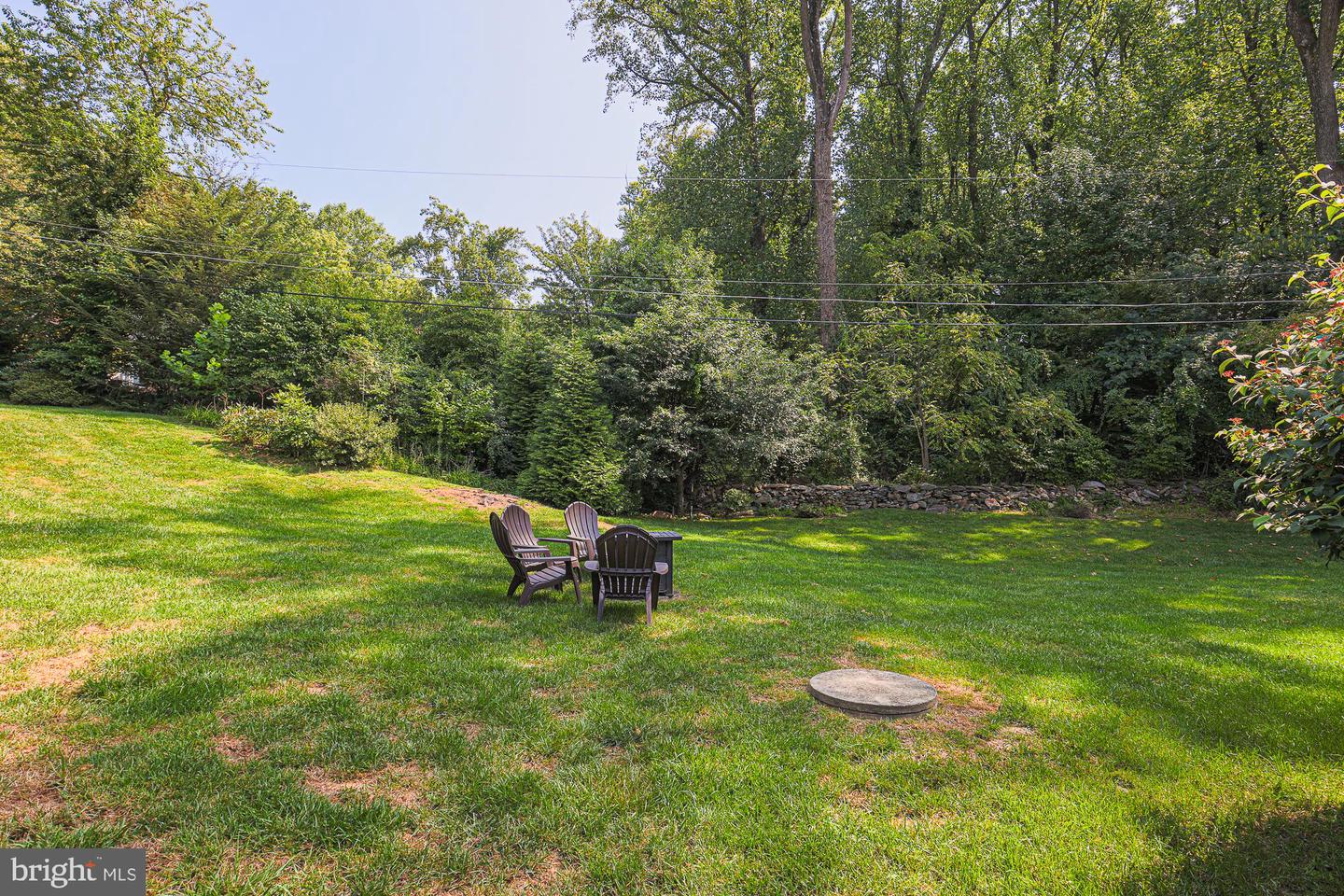 Photo 53 of 71 of 2800 Brockway Pl house