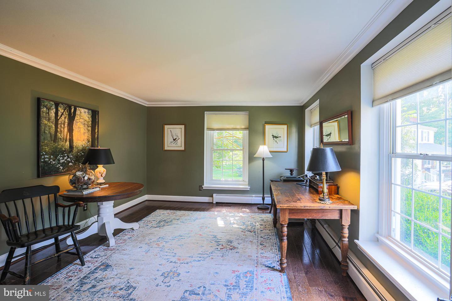 Photo 5 of 71 of 2800 Brockway Pl house