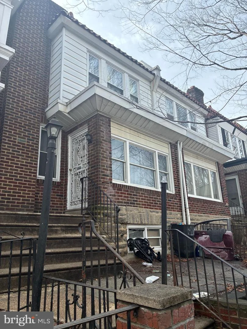 1814 Penfield Street