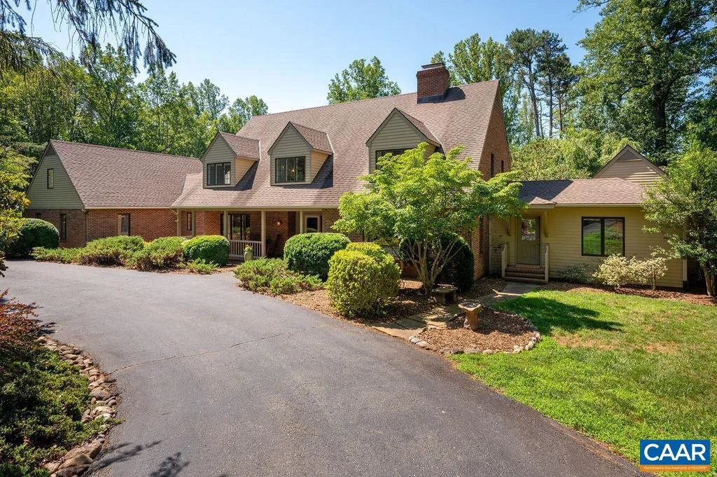 2230 Rocky Run