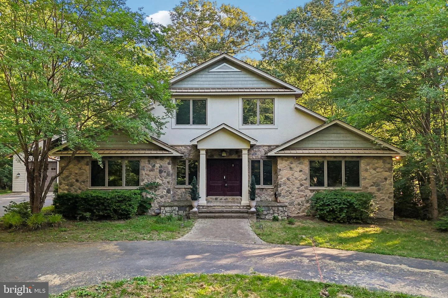 10060 Harmony Hill Lane