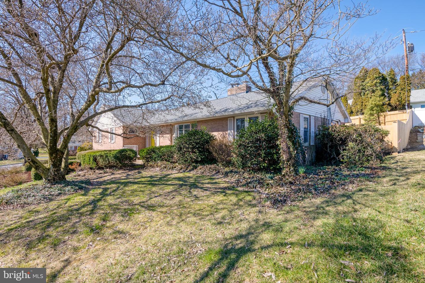 Photo 4 of 55 of 849 Wynnewood Rd house