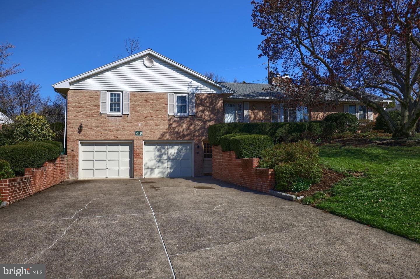Photo 1 of 55 of 849 Wynnewood Rd house