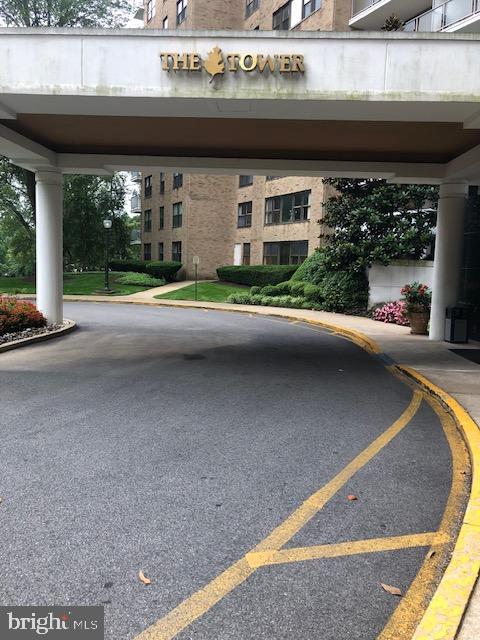 Photo 3 of 25 of 1600 Hagys Ford Rd #7-Yz condo