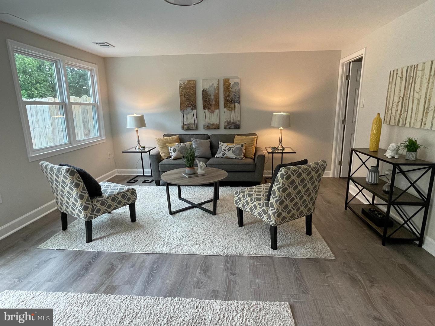 Photo 9 of 13 of 16539 Sherwood Pl townhome