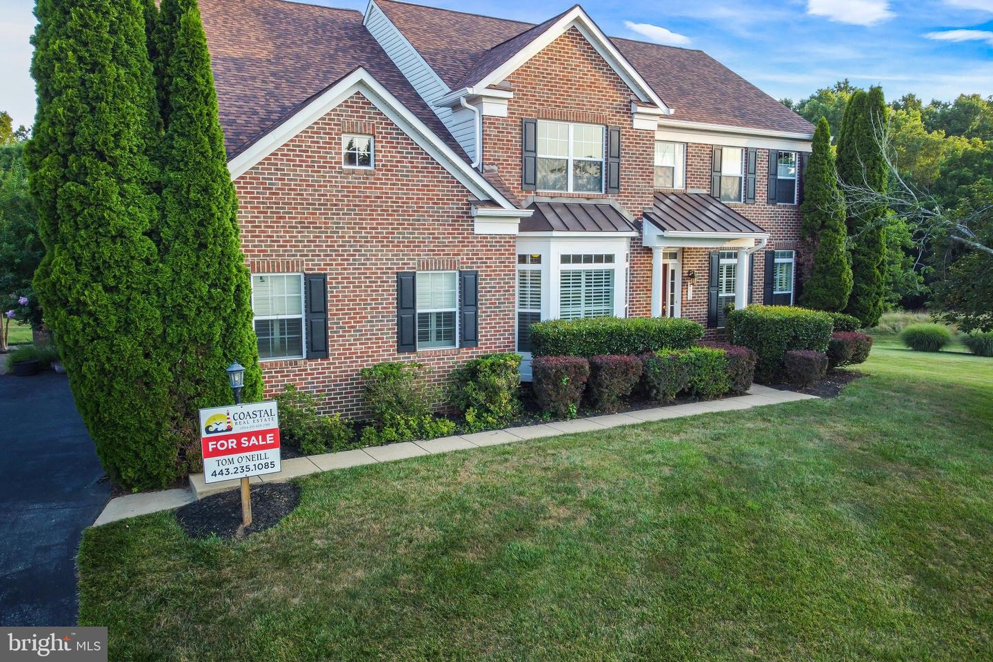 Photo 4 of 86 of 9613 Farmview Ct house