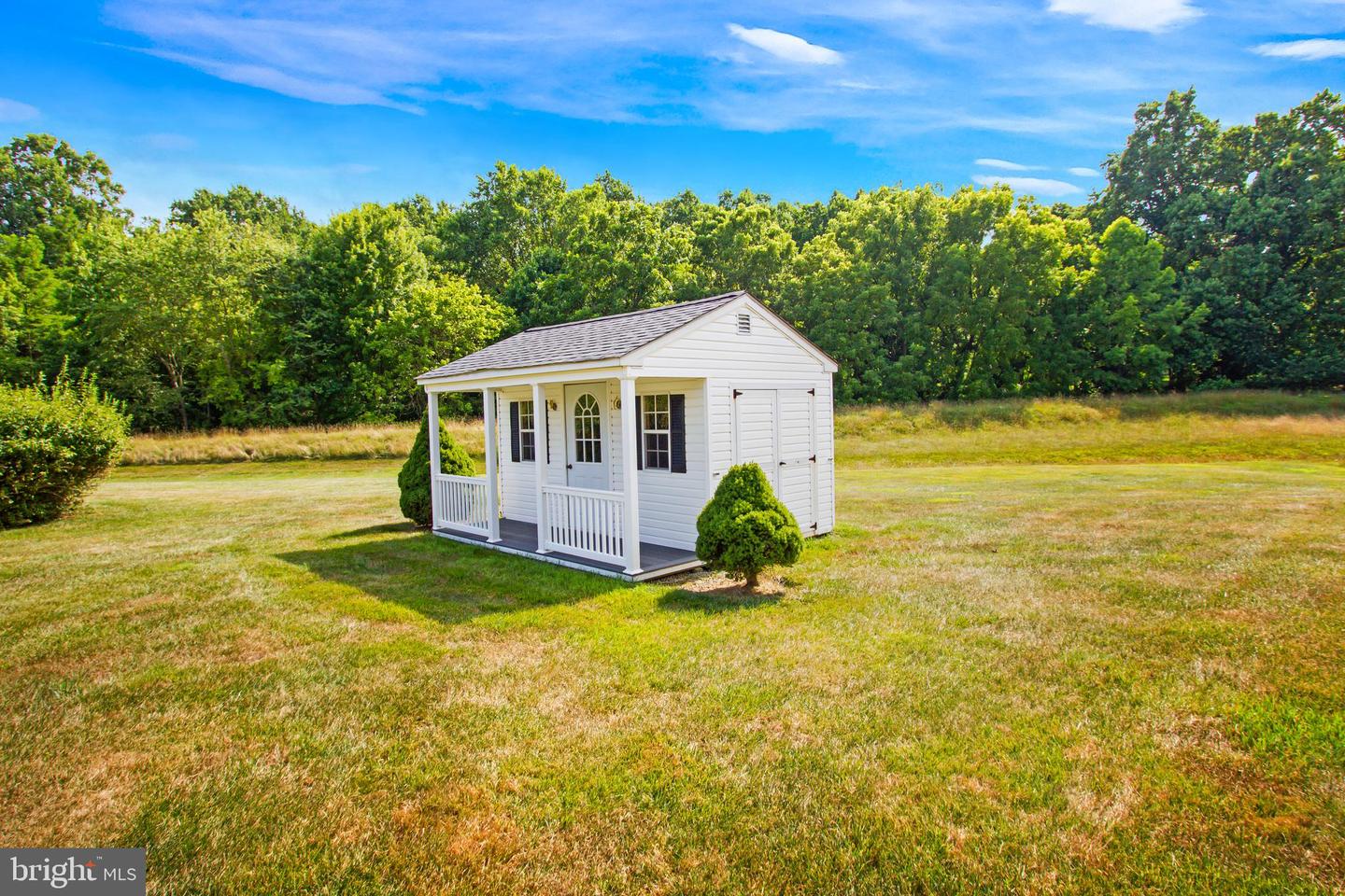Photo 85 of 86 of 9613 Farmview Ct house
