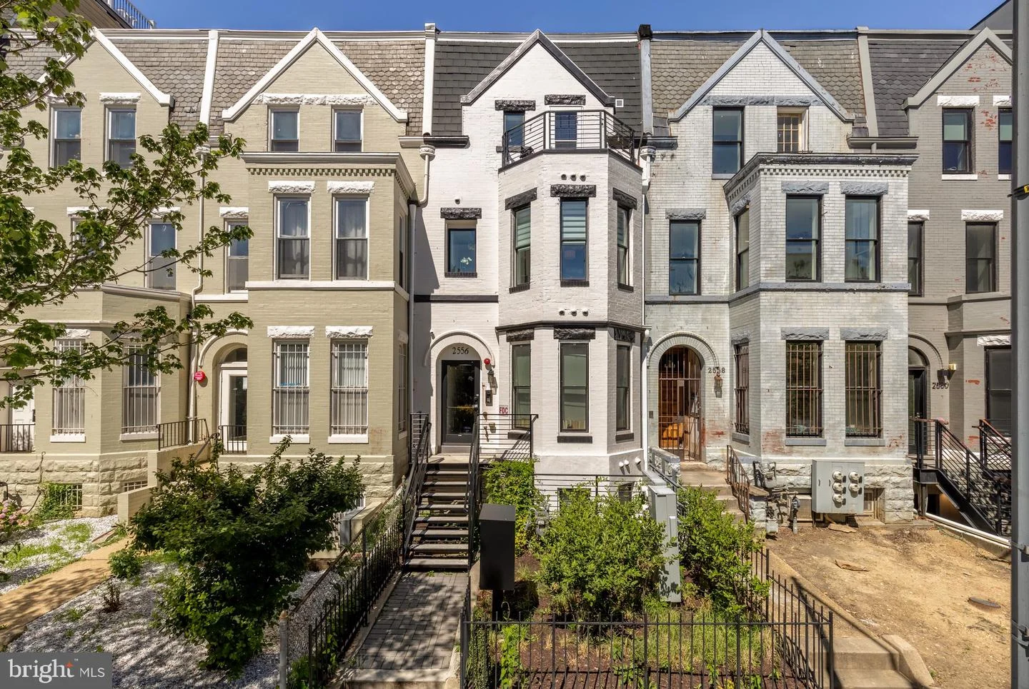 2556 University Place NW Unit 302