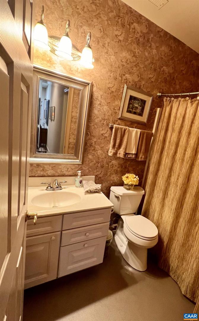 Photo 22 of 27 of 2118 Shepherds Ridge Rd townhome