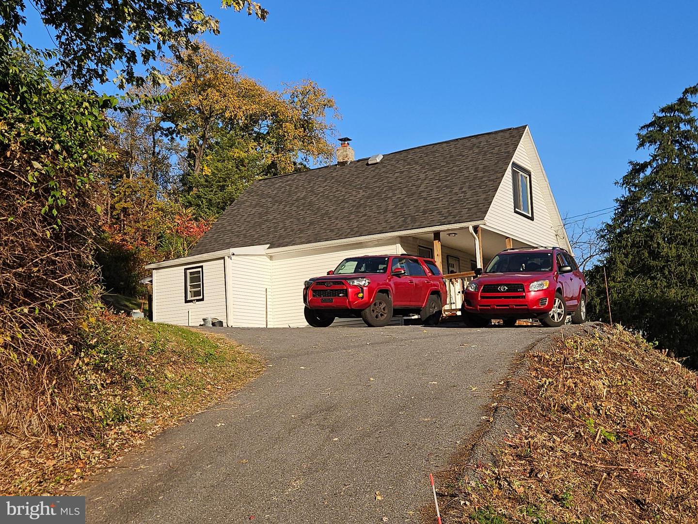 1913 Old State Road, Dauphin, Pennsylvania image 2