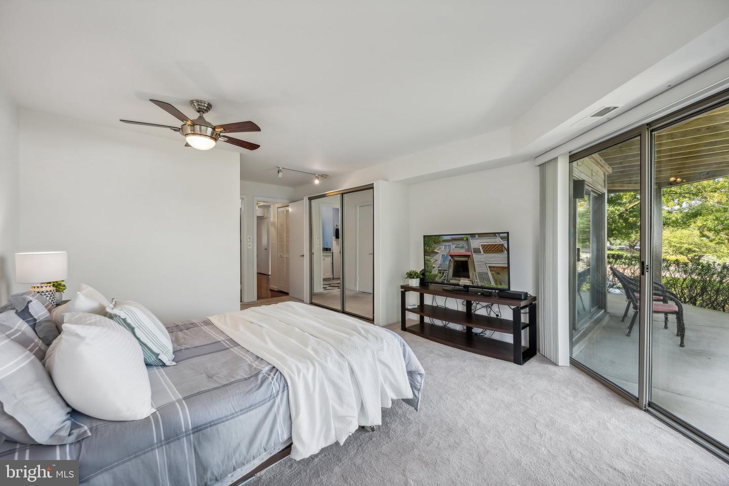Photo 20 of 41 of 2100 Chesapeake Harbour Dr #T2 condo