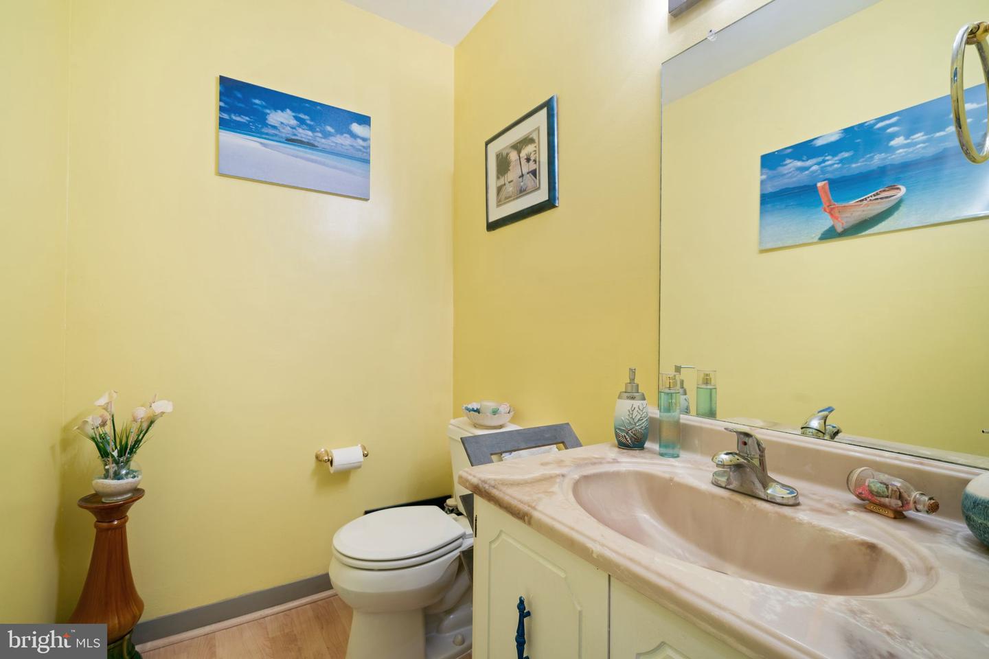 Photo 12 of 30 of 4 Tulip Ct townhome