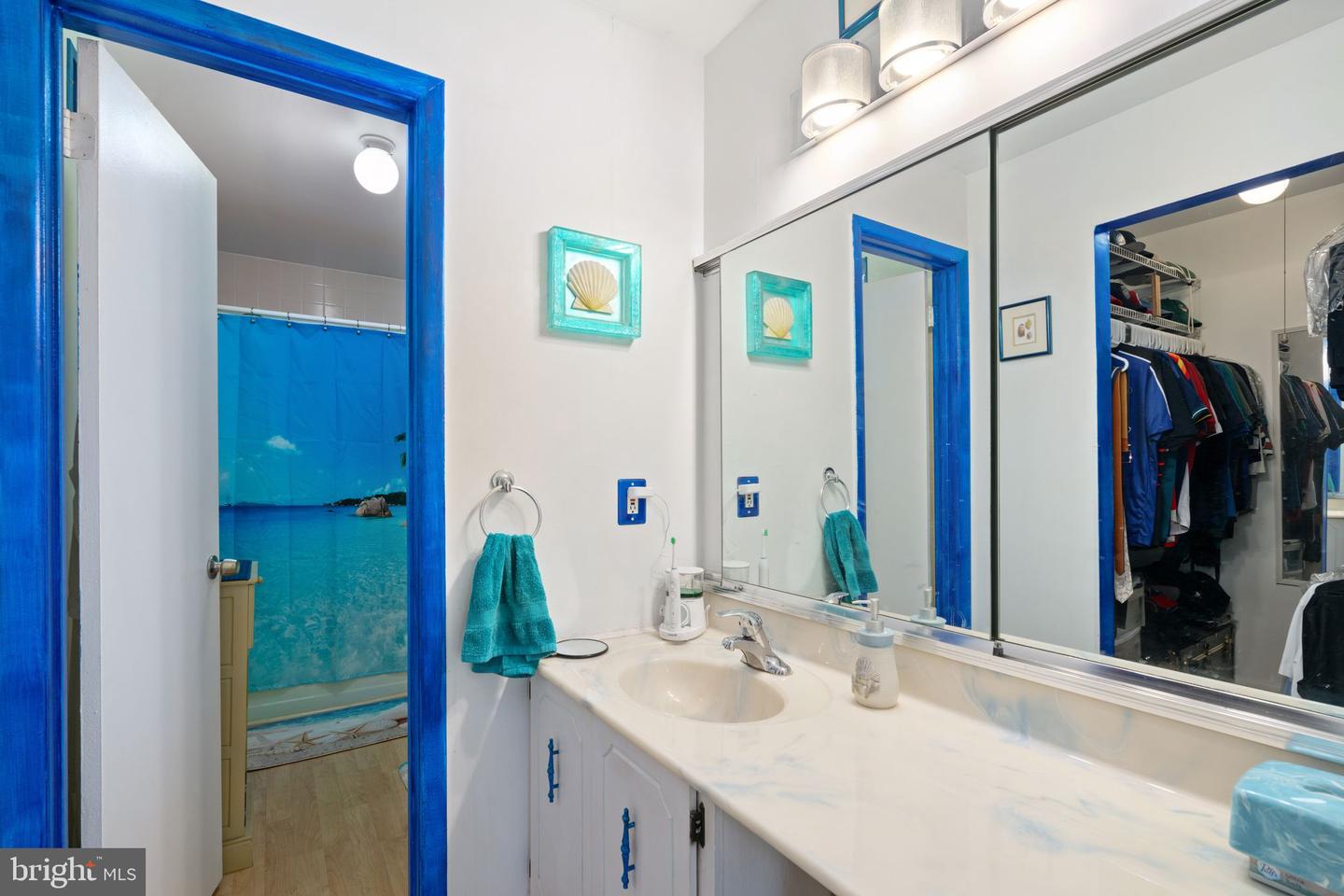Photo 16 of 30 of 4 Tulip Ct townhome