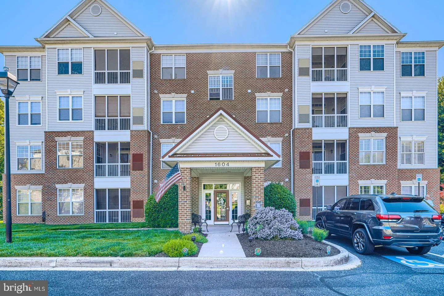 1604 Martha Court Unit 201