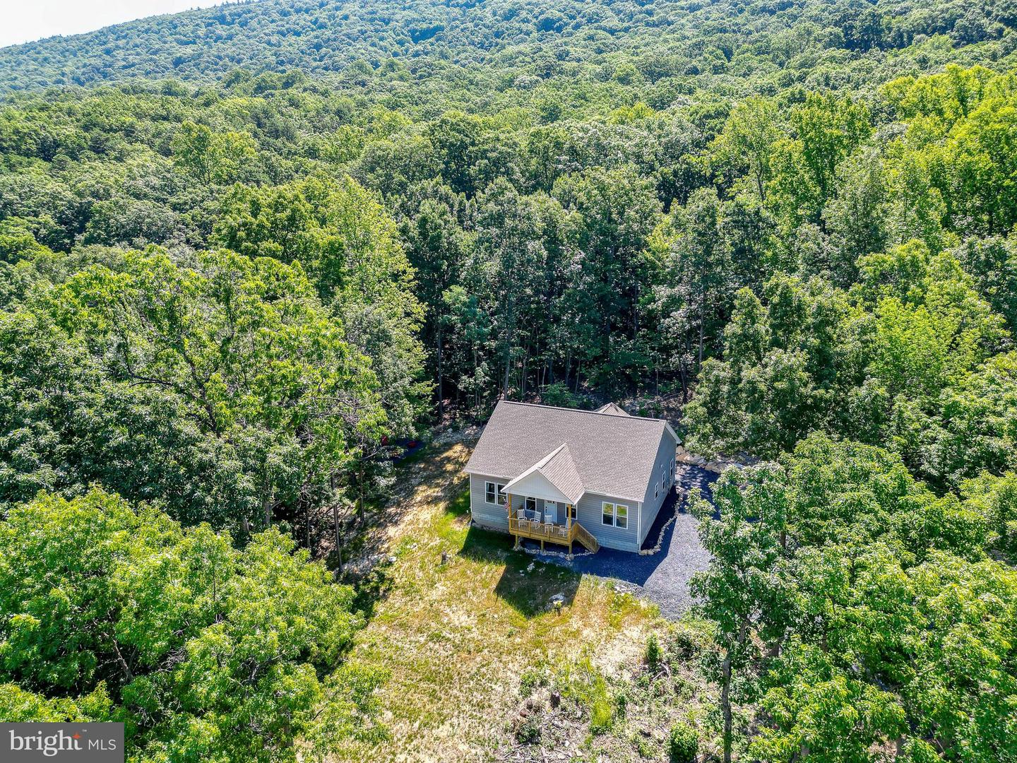 Photo 4 of 68 of 115 Mountain Top Ln house