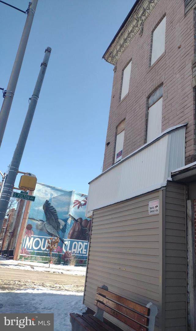 1801 W Pratt St