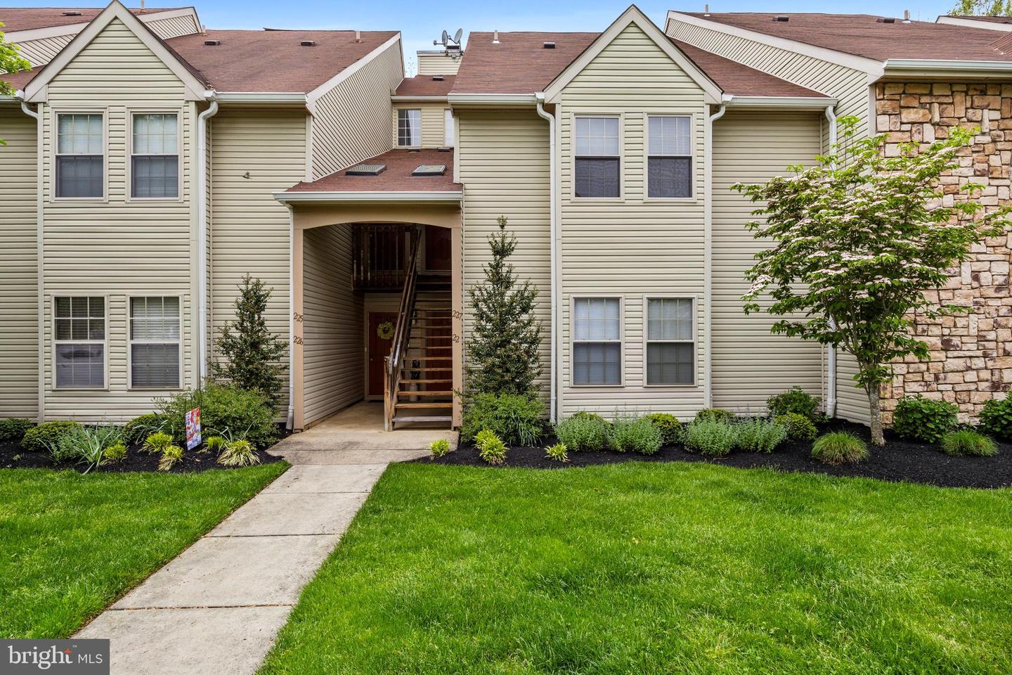 View Cherry Hill, NJ 08034 townhome